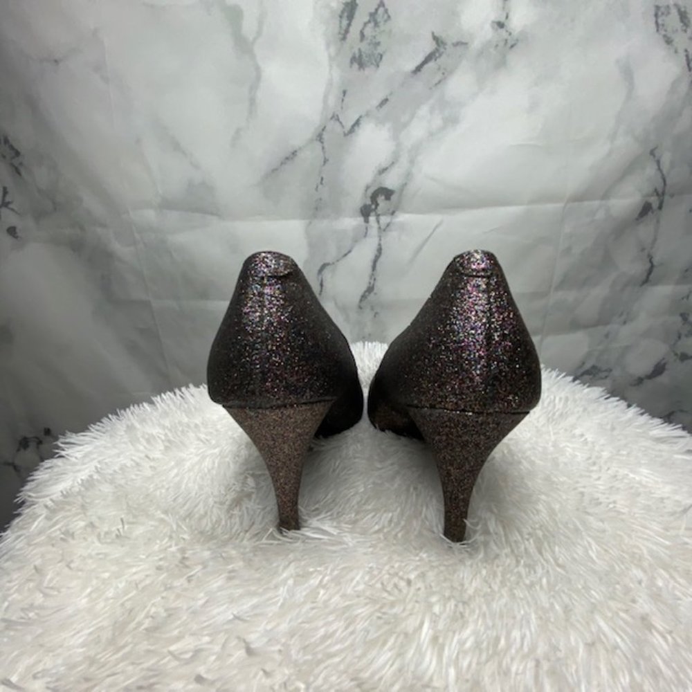 Fergalicious Utopia Glitter Pumps - Picture 6 of 8